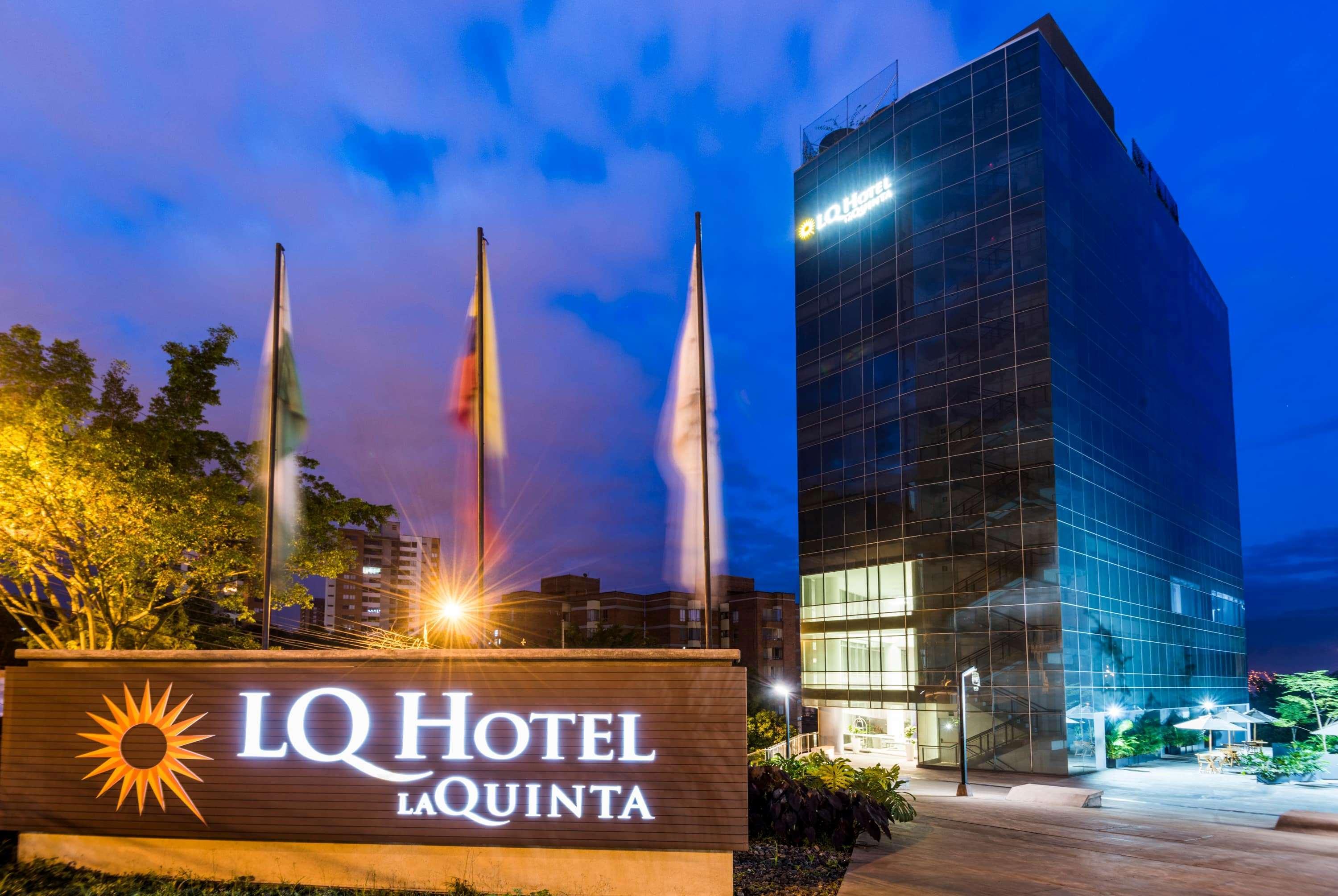 Hotel La Quinta by Wyndham Medellín Exterior foto